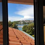 Seafront דירה