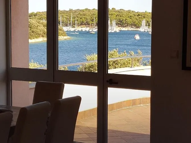 Seafront * Πούλα