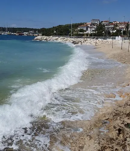 Seafront * Πούλα