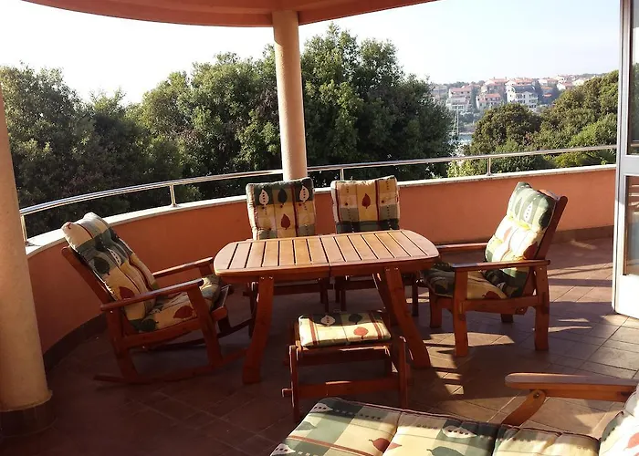 Seafront 아파트 *